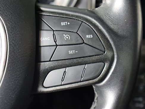 Used 2023 Dodge Charger GT image 33