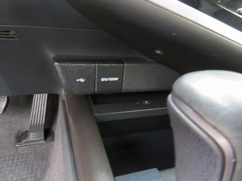 Certified 2023 Toyota Camry SE image 25