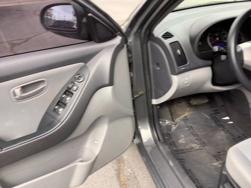 Used 2009 Hyundai Elantra GLS w/ Popular Equipment Pkg 2 image 25