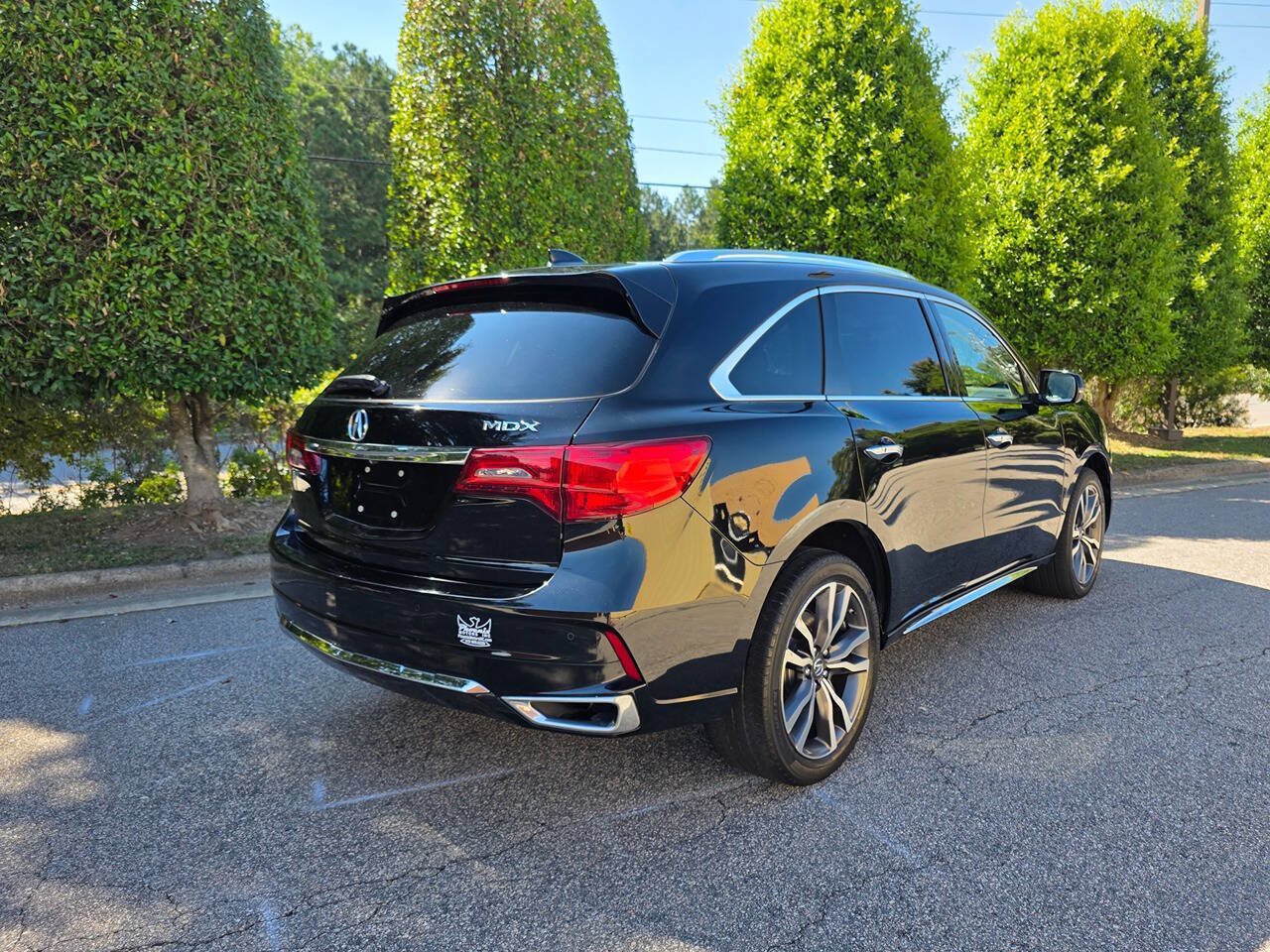 Used 2019 Acura MDX w/ Advance Package FWD image 5
