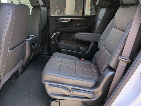 New 2026 Chevrolet Tahoe High Country w/ Sun And Tow Package AWD/4WD image 23