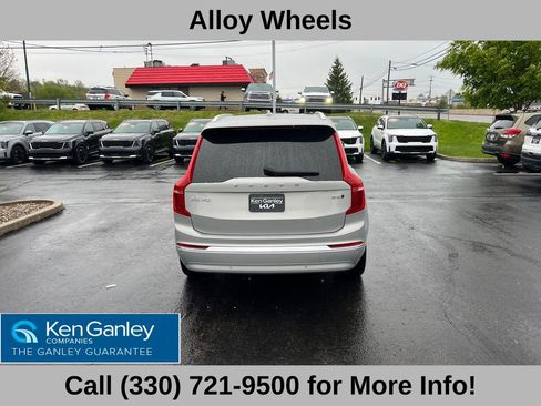 Used 2024 Volvo XC90 B5 Plus AWD/4WD image 12