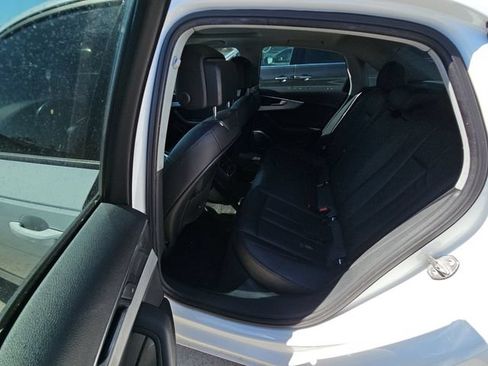 Used 2017 Audi A4 2.0T Premium w/ Convenience Package FWD image 8