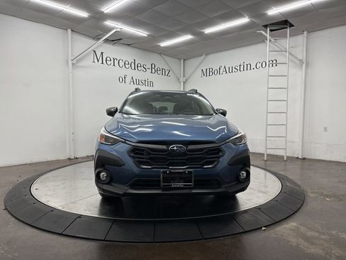 Used 2024 Subaru Crosstrek 2.0i Premium image 2