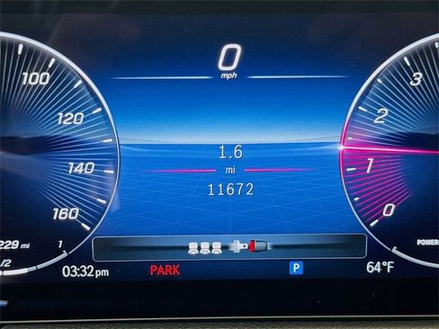 Certified 2024 Mercedes-Benz GLA 250 4MATIC image 12