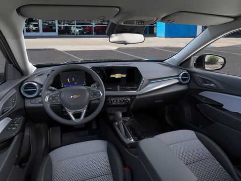 New 2026 Chevrolet Trax LT FWD image 34