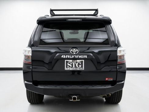 Used 2021 Toyota 4Runner Trail Special Edition AWD/4WD image 5