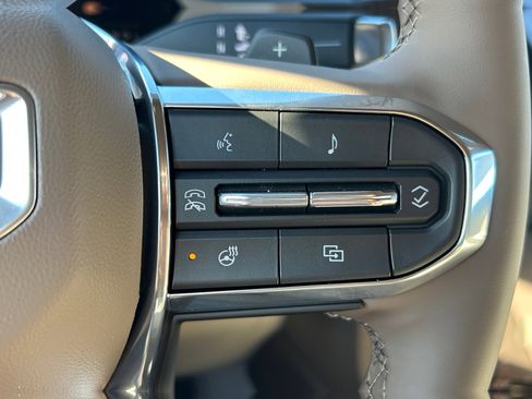 New 2026 GMC Yukon XL Denali image 27