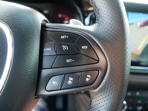 Used 2025 Dodge Durango GT AWD/4WD image 29