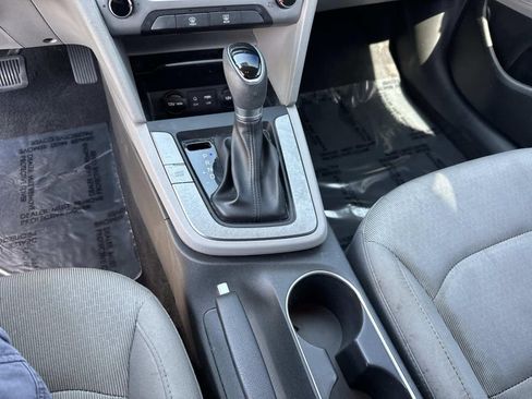 Used 2018 Hyundai Elantra SEL FWD image 24