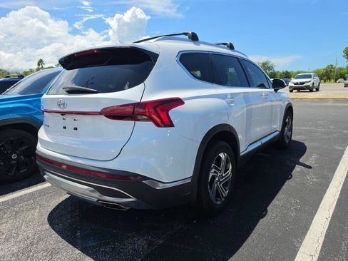 Used 2022 Hyundai Santa Fe SEL w/ Convenience + Premium Package FWD image 16