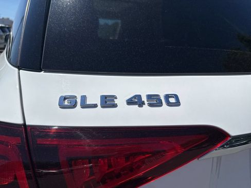 Used 2023 Mercedes-Benz GLE 450 4MATIC image 11