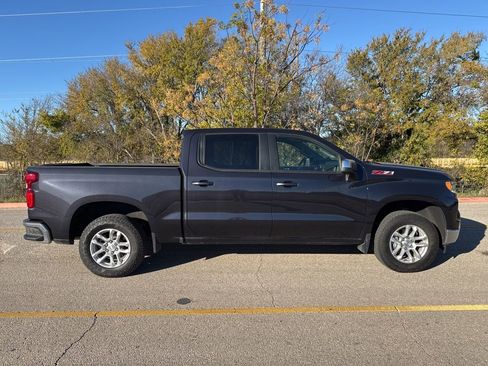 Used 2023 Chevrolet Silverado 1500 LT image 4