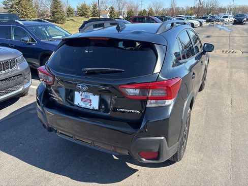 Certified 2021 Subaru Crosstrek 2.0i Premium image 3