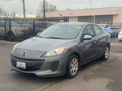 Used 2013 MAZDA MAZDA3 i SV w/ Convenience Pkg