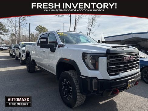 Used 2024 GMC Sierra 2500 AT4X image 1