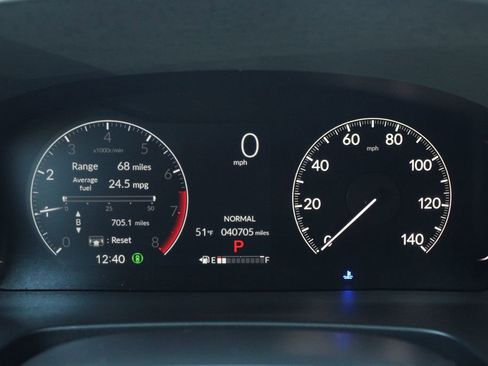 Certified 2025 Honda Pilot Touring image 18