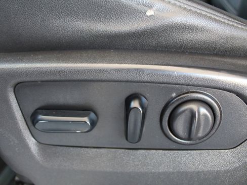 Used 2023 Chevrolet Silverado 2500 LTZ w/ LTZ Plus Package image 18