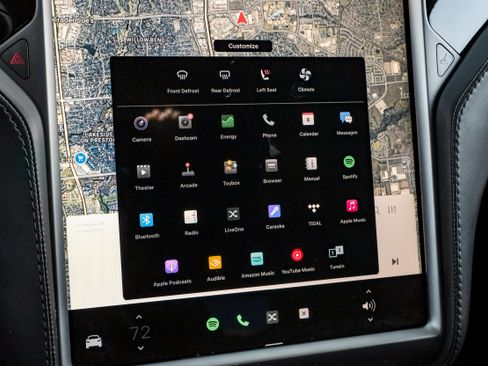 Used 2018 Tesla Model X 75D image 31