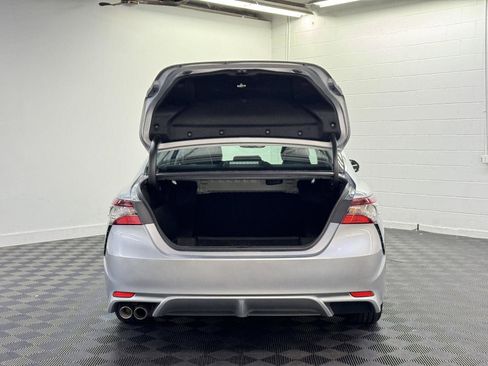 Used 2023 Toyota Camry SE image 29