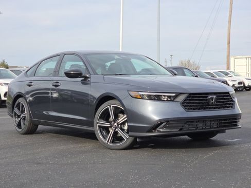 New 2026 Honda Accord SE image 2
