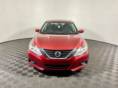 Used 2016 Nissan Altima 2.5 S w/ Power Driver Seat Package FWD image 5
