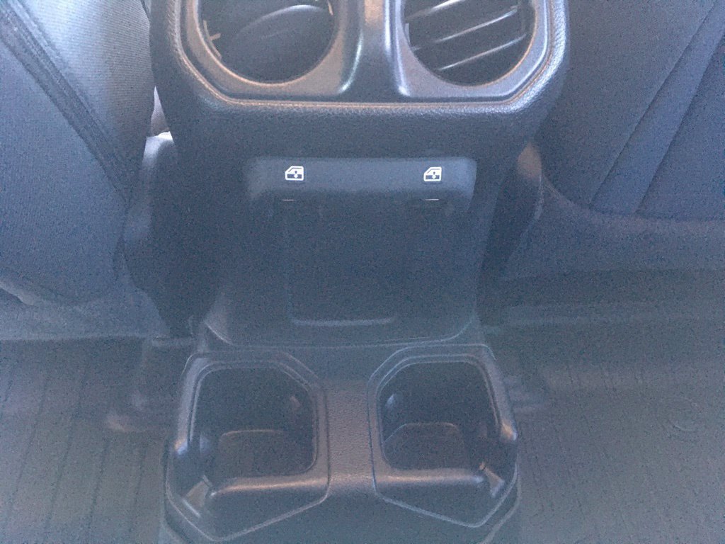 Used 2021 Jeep Wrangler Unlimited Sport AWD/4WD image 26