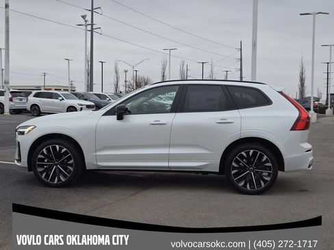Used 2026 Volvo XC60 B5 Ultra w/ Protection Package Premier AWD/4WD image 3