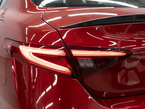 Used 2017 Alfa Romeo Giulia Quadrifoglio image 39