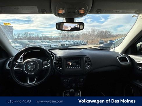 Used 2020 Jeep Compass Latitude w/ Cold Weather Group image 10