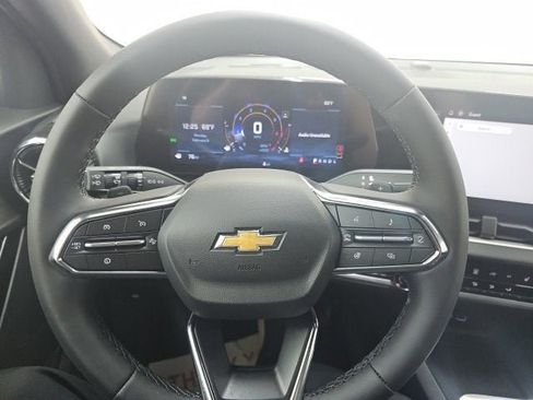 New 2026 Chevrolet Equinox LT w/ Safety and Technology Package image 4