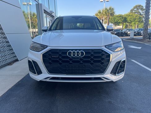 Used 2023 Audi Q5 2.0T Premium Plus w/ Premium Plus Package image 2