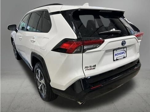 Used 2023 Toyota RAV4 SE w/ Weather & Moonroof Package AWD/4WD image 3