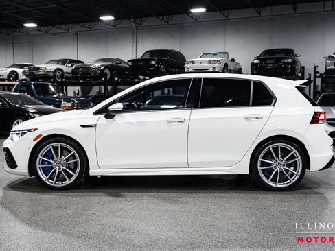 Used 2024 Volkswagen Golf R 4-Door image 2