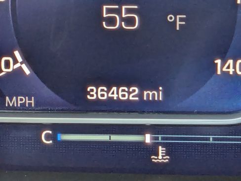 Used 2023 Chevrolet Silverado 1500 LT image 27