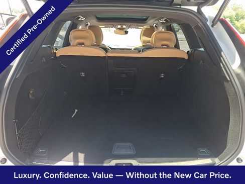 Certified 2023 Volvo XC60 B5 Ultimate w/ Climate Package AWD/4WD image 30
