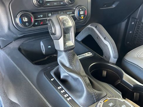 Used 2024 Ford Bronco Outer Banks image 14