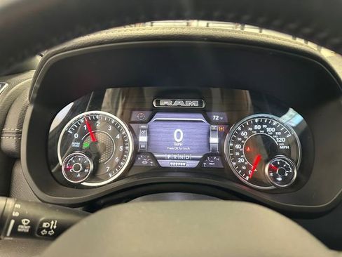 Used 2024 RAM 1500 Laramie image 23