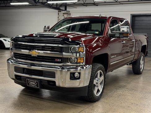 Used 2017 Chevrolet Silverado 2500 LTZ w/ Duramax Plus Package AWD/4WD image 3
