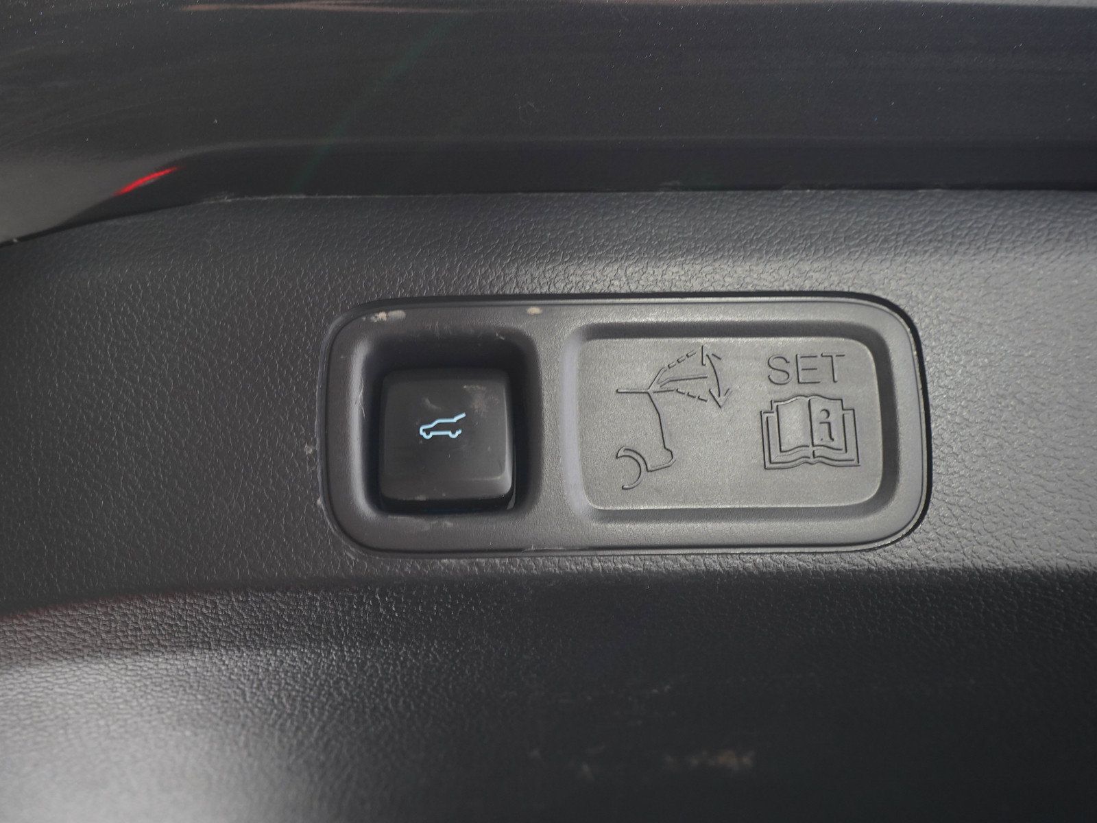 Used 2024 Ford Expedition Max Platinum AWD/4WD image 21