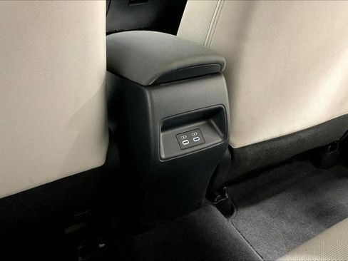 Certified 2024 Toyota Corolla LE image 35