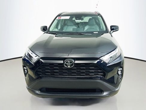 Certified 2025 Toyota RAV4 XLE Premium image 2