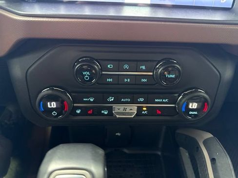 Certified 2024 Ford Bronco Outer Banks AWD/4WD image 24