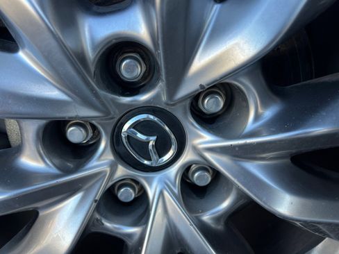 Used 2017 MAZDA CX-9 Touring image 34