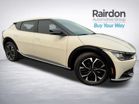 Used 2023 Kia EV6 Wind AWD/4WD image 1