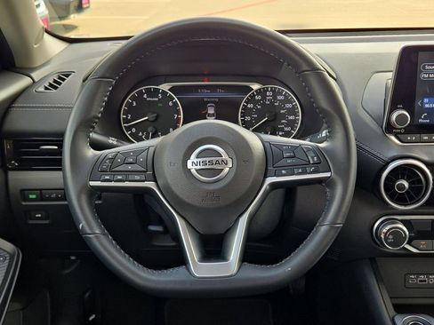 Used 2022 Nissan Sentra SV image 19