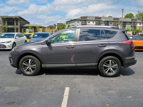 Used 2018 Toyota RAV4 XLE w/ Plus Extra Value Package image 10