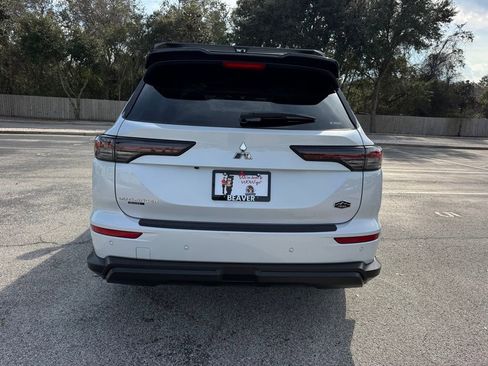 New 2026 Mitsubishi Outlander Trail Edition image 7