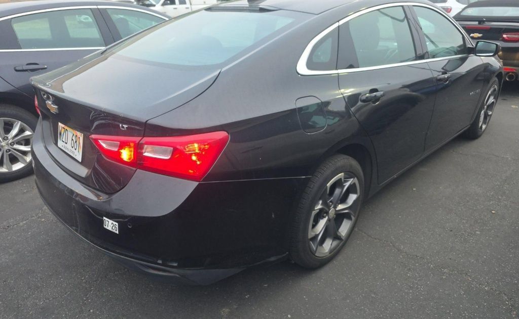 Used 2024 Chevrolet Malibu LT FWD image 11