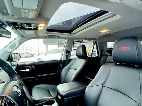 Used 2020 Toyota 4Runner TRD Off-Road Premium image 22